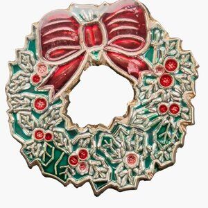 Christmas Wreath Pin Brooch Holly Red Bow Vintage Holiday Enamel Jewelry